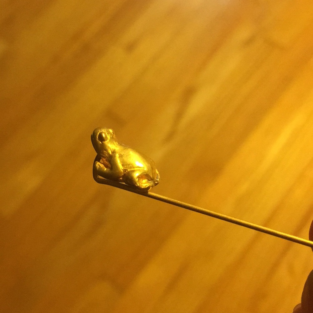 24k gold plated frog pin precolumbian reproduction